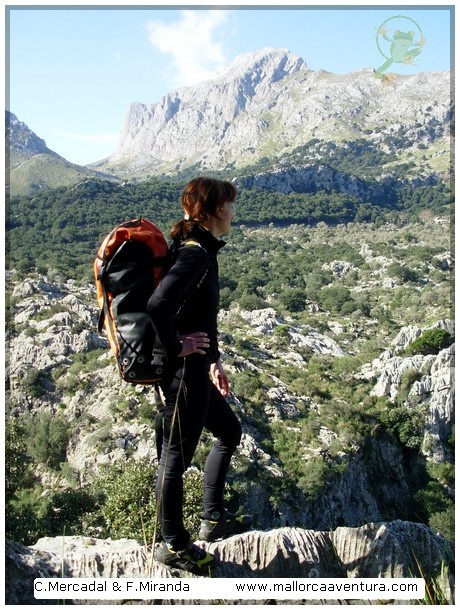 Descenso de barrancos difcil - Salida de la categora Barranquismo